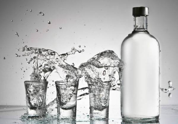 vodka600x420-0c5b11a9c10ee6d20bfd611c48a539ec.jpg vodka600x420-0c5b11a9c10ee6d20bfd611c48a539ec.jpg