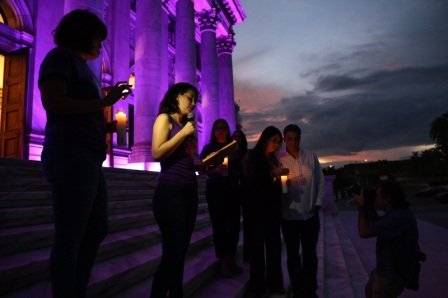 112615capitoliolila-ec0e238c683ec2aff5993ec220a80733.jpg