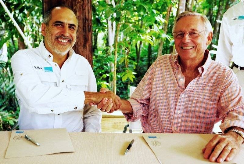 fernandolloverasgabrielespasas2039785521-4e1f24b2fff0af136663ec4b436ecb68.jpg