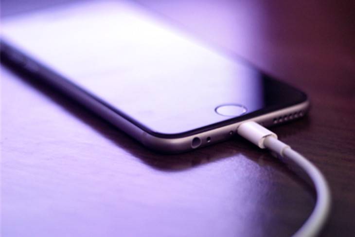 iphone6s730x487-4aec93f235e0f1ab94ec4a03329c38a6.jpg iphone6s730x487-4aec93f235e0f1ab94ec4a03329c38a6.jpg