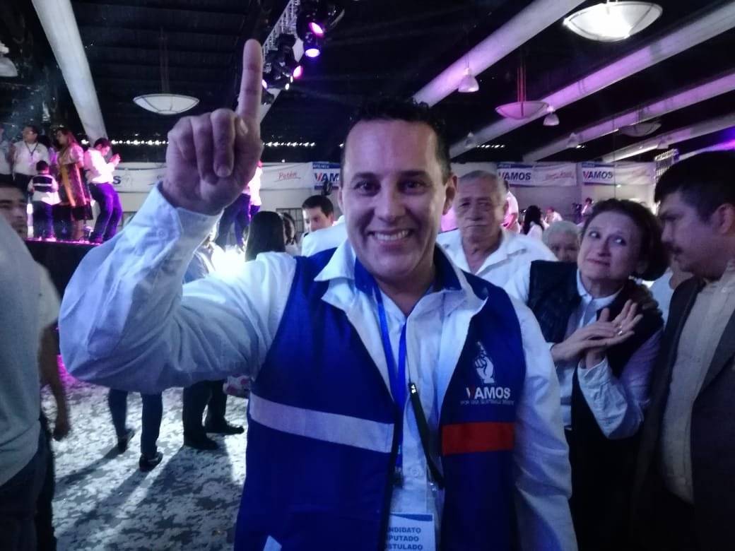 Carlos Roberto Calderón
