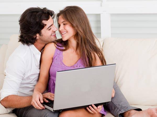 areyoutheannoyingcoupleonfacebook-3a1d5c6502777e0022e2df06b176f99a.jpg areyoutheannoyingcoupleonfacebook-3a1d5c6502777e0022e2df06b176f99a.jpg