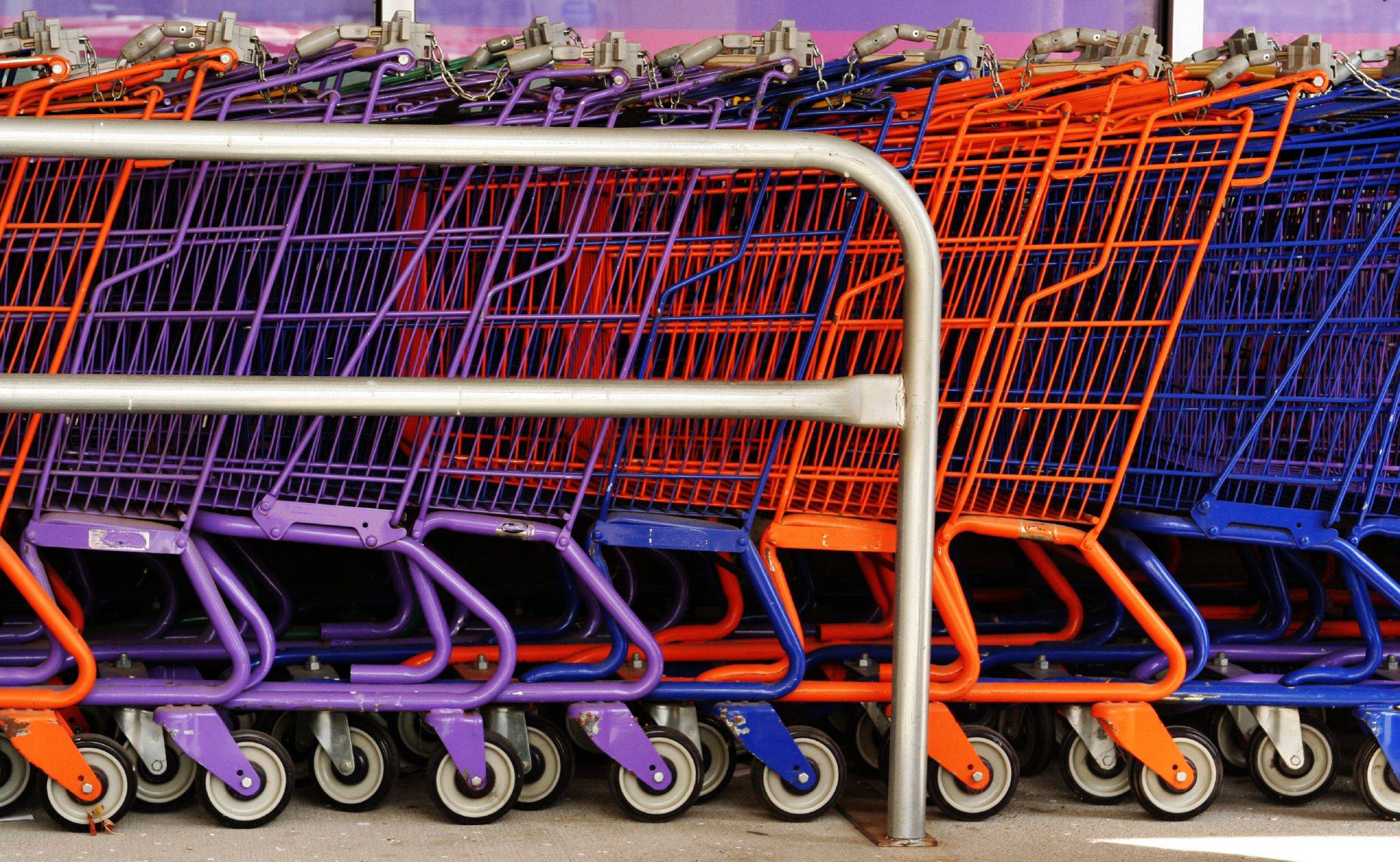 colourfulshoppingcarts-e205ed629e7fbef681a5798b2fd39a25.jpg colourfulshoppingcarts-e205ed629e7fbef681a5798b2fd39a25.jpg