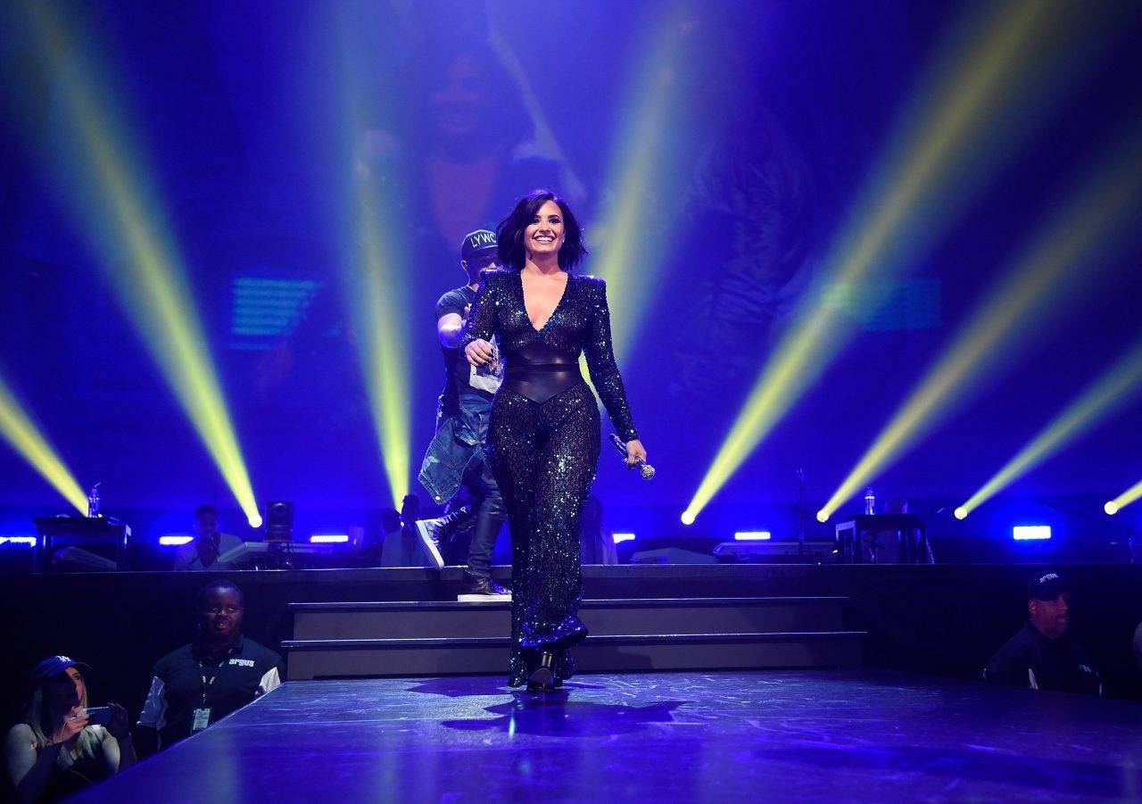 demilovato4-99046e572d7e8d233f29e8649752ebcd.jpg demilovato4-99046e572d7e8d233f29e8649752ebcd.jpg