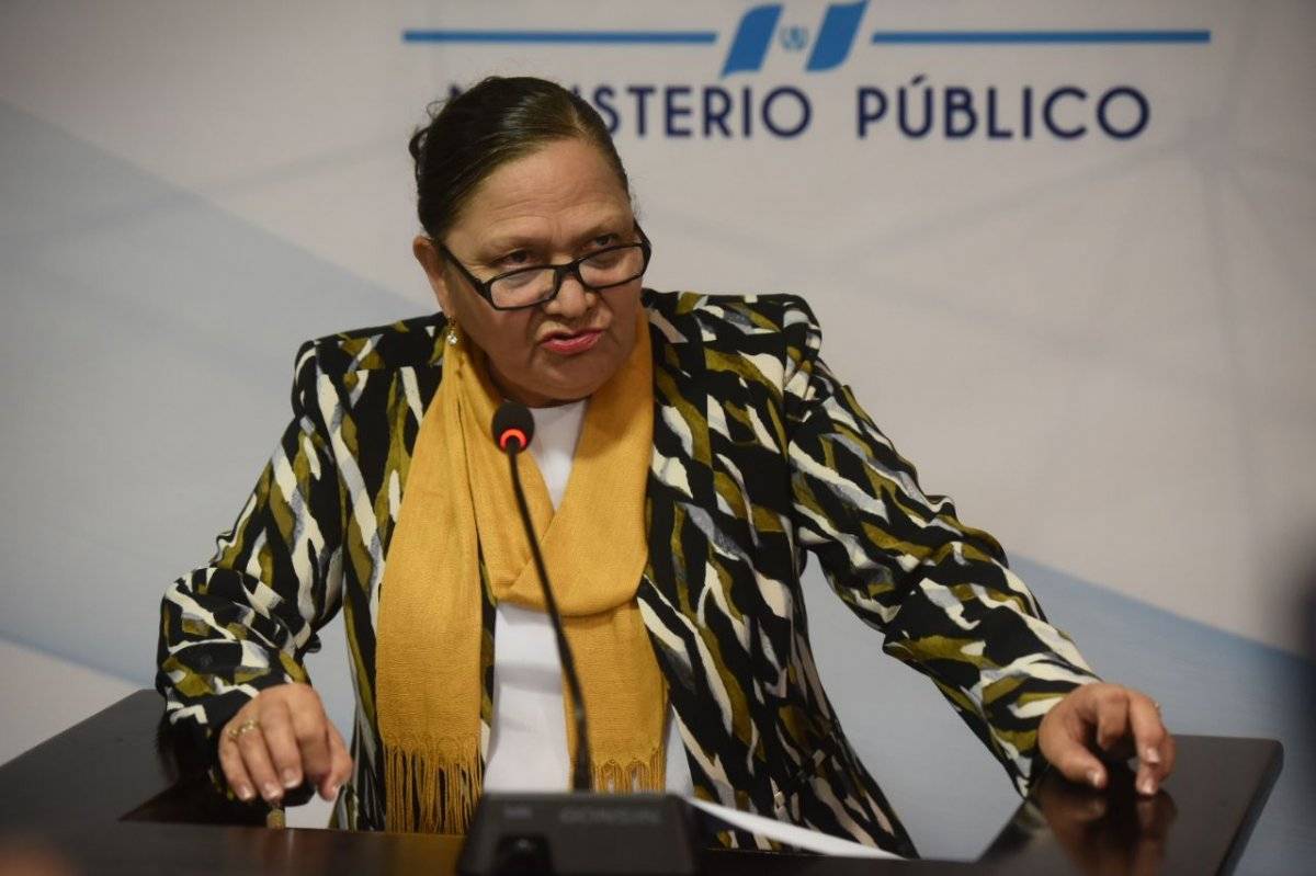 fiscal general Consuelo Porras señala vicios en nombramientos de fiscales regionales