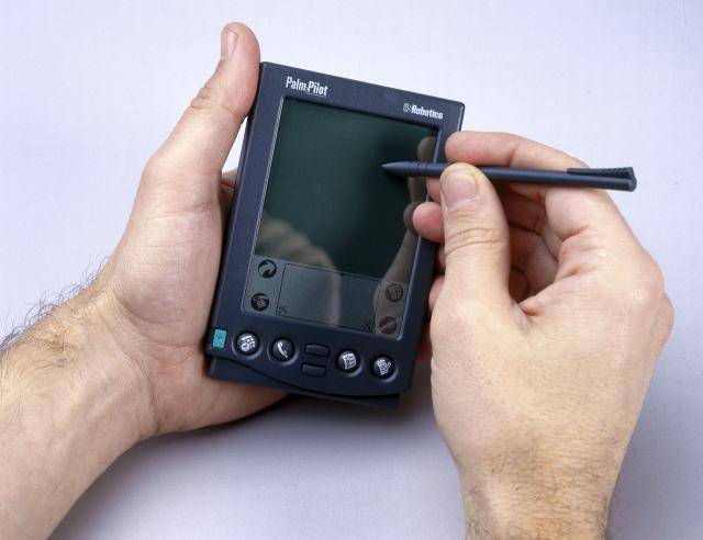 palmpilot-5f98ba652cb9a154e8dbd4ba56c2e608.jpg palmpilot-5f98ba652cb9a154e8dbd4ba56c2e608.jpg