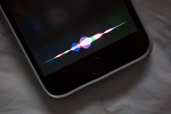 siriapple600x400-75d6ae93ad29ac7682d205b4925bac1e.jpg