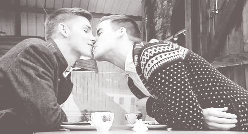 tumblrn4gpi2tyyc1rcwl4oo1500-d56efec9299046e2345c8e41e8f1de47.gif tumblrn4gpi2tyyc1rcwl4oo1500-d56efec9299046e2345c8e41e8f1de47.gif