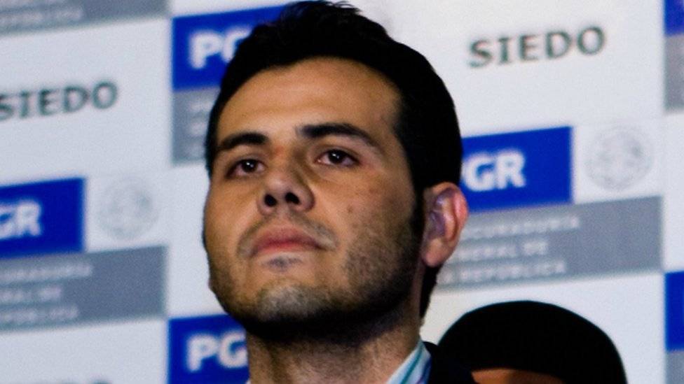 103763919vicentezambadaniebla549x549-7bd288bc9eb78870bc6c05c2db1065ff.jpg