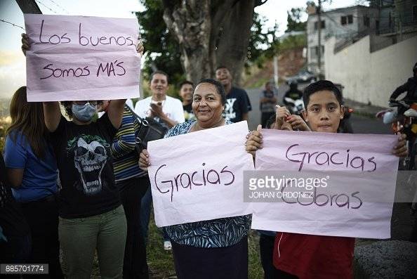 885701774-4e7fd15c3b3e955639c1a4956f4a4ebc.jpg 885701774-4e7fd15c3b3e955639c1a4956f4a4ebc.jpg