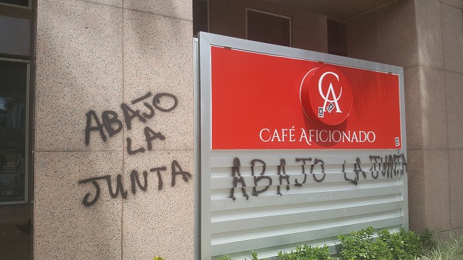 abajolajunta-ceaa78fbd3a54e76aeb5545da8e6212f.jpg abajolajunta-ceaa78fbd3a54e76aeb5545da8e6212f.jpg
