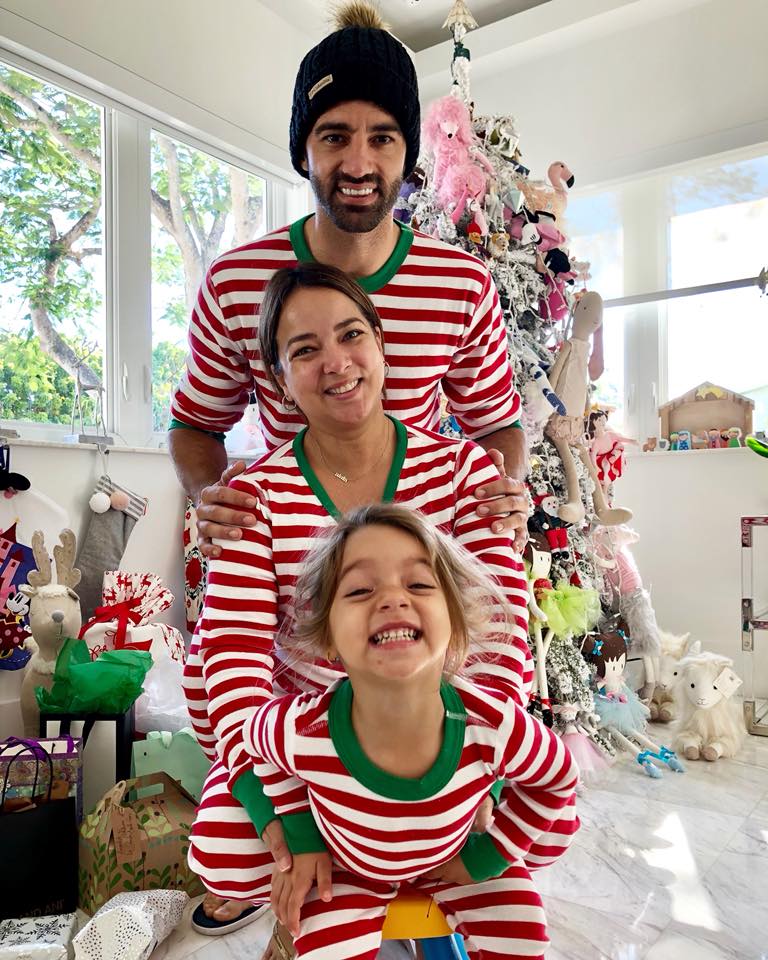 adamariysufamilianavidad06ins-196ec58da96bcd5a190582e7c3acb14e.jpg adamariysufamilianavidad06ins-196ec58da96bcd5a190582e7c3acb14e.jpg
