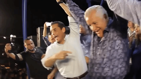 giphy391-117cba5db2f4c45ef032c8c10f2c7e58.gif giphy391-117cba5db2f4c45ef032c8c10f2c7e58.gif