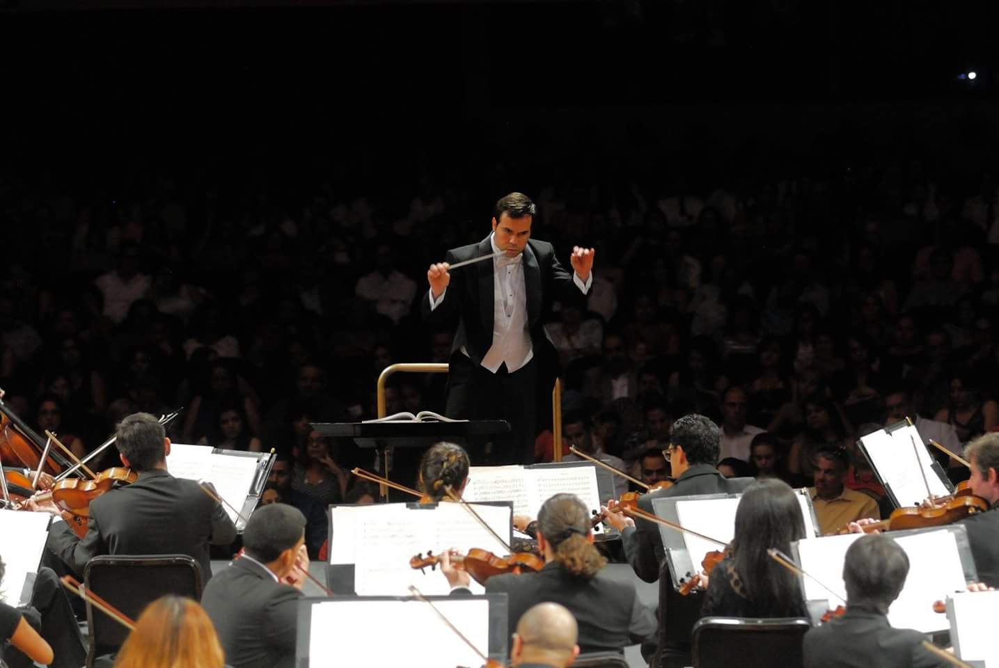 kfloresdirigiendolaorquesta746661450-8ed5b59052d31737525f85cee6f0e78f.jpg kfloresdirigiendolaorquesta746661450-8ed5b59052d31737525f85cee6f0e78f.jpg