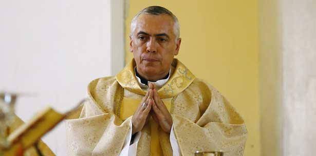obispodanielfernandez-991ee3dbd52a1f47bfa29b584e785a6e.jpg obispodanielfernandez-991ee3dbd52a1f47bfa29b584e785a6e.jpg