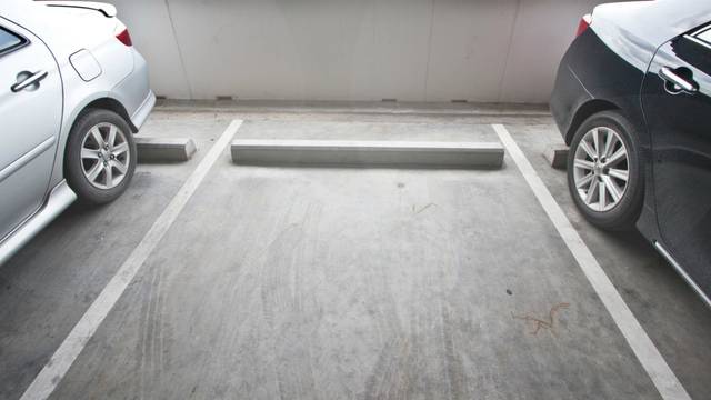 parkingspot14666383878281476809ver10640360-4511a226350694f7b183b1efaea6e9f9.jpg parkingspot14666383878281476809ver10640360-4511a226350694f7b183b1efaea6e9f9.jpg