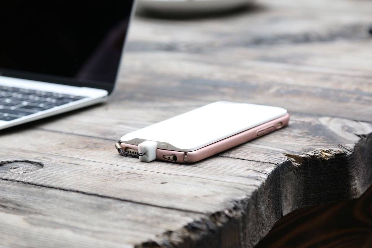 popcaseiphone1-4c23b0bfa6f493efd2a85d12664d4a7b.jpg
