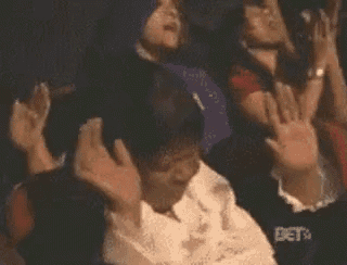 praisegif4-24c9d9bea9bc1446ff87fafc964da2c5.gif praisegif4-24c9d9bea9bc1446ff87fafc964da2c5.gif