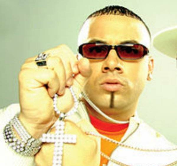 wisin-ce698fa5309f1baa26ab912cf7b09124.jpg wisin-ce698fa5309f1baa26ab912cf7b09124.jpg