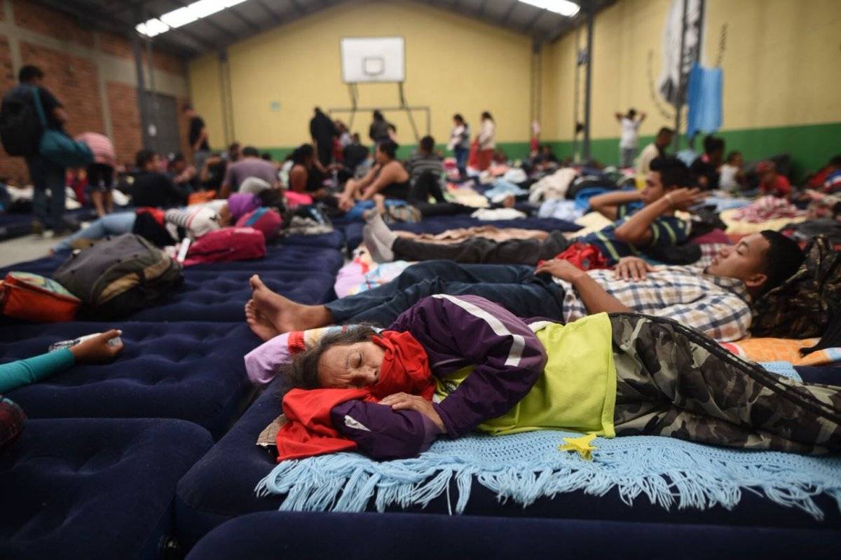 México pide apoyo a la ONU para atender a caravana de migrantes