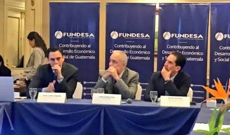 Víctor Asturias, titular del Pronacom, participó en la presentación de los resultados del Índice de Competitividad Global 2019.