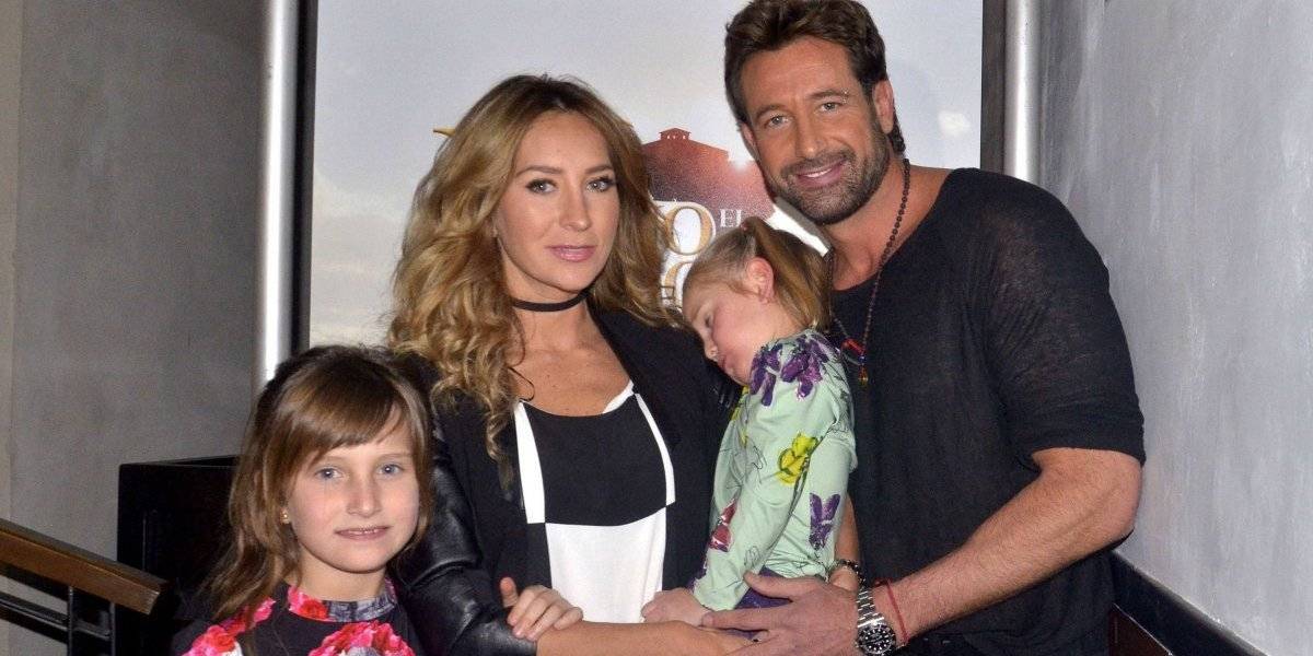 Gabriel Soto y su familia
