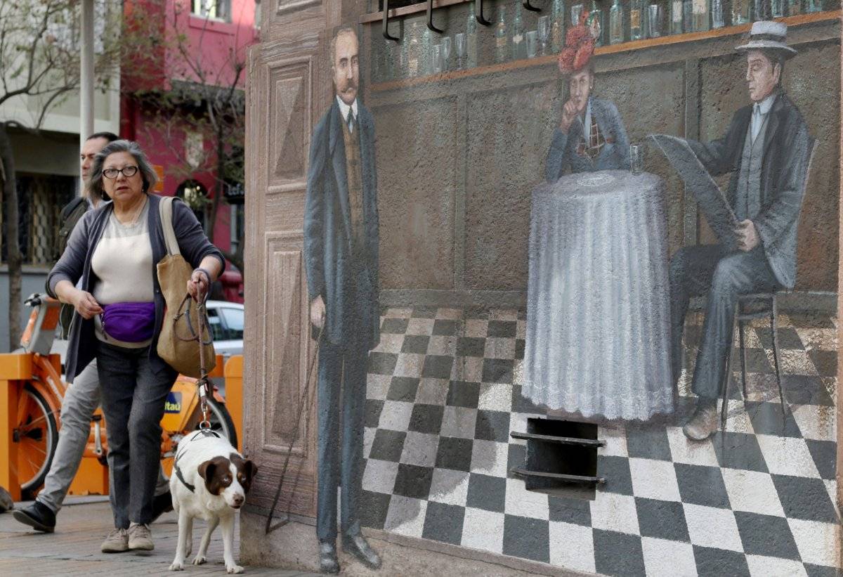 Mural de Luis Núñez en Barrio Lastarria