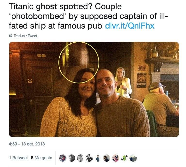 "Un fantasma del Titanic" se le apareció a una pareja en una selfie