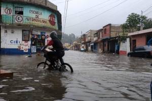 Municipalidades activan alerta amarilla tras aviso meteorológico de la Conred