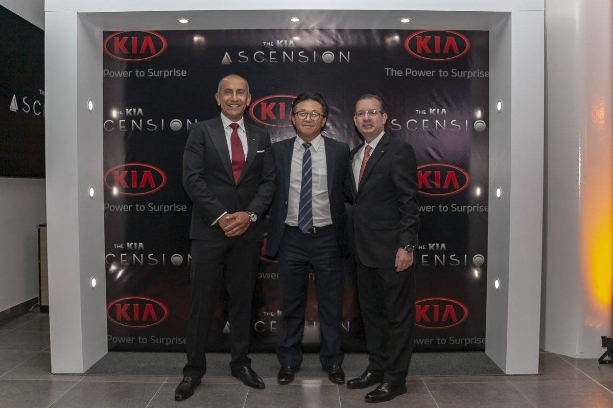 Inauguración del nuevo concesionario de KIA