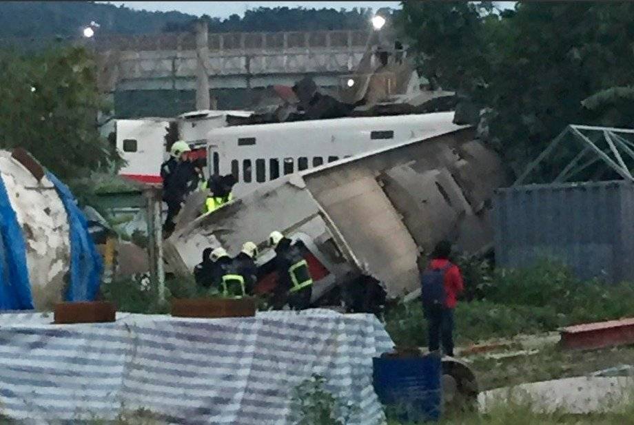 Por estas razones descarriló el tren