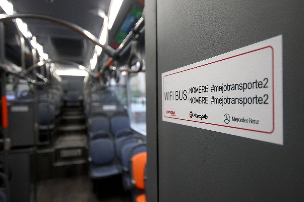 Buses vienen con wifi