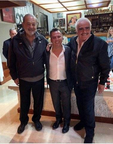 Carlos Slim y Vicente Fernández.