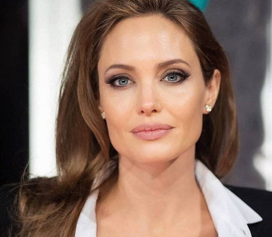 Angelina Jolie