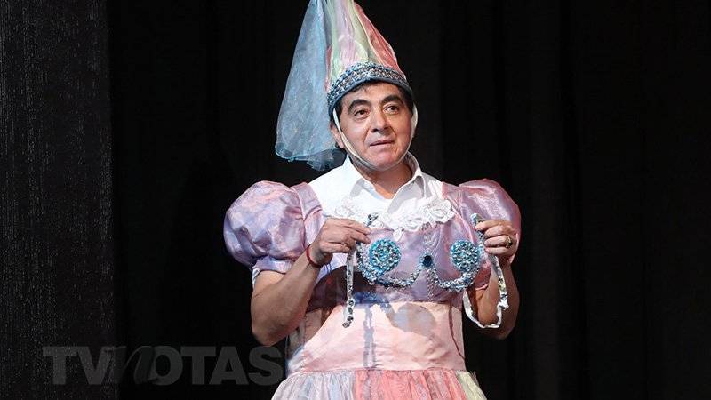 Carlos Bonavides en "La Semesienta"