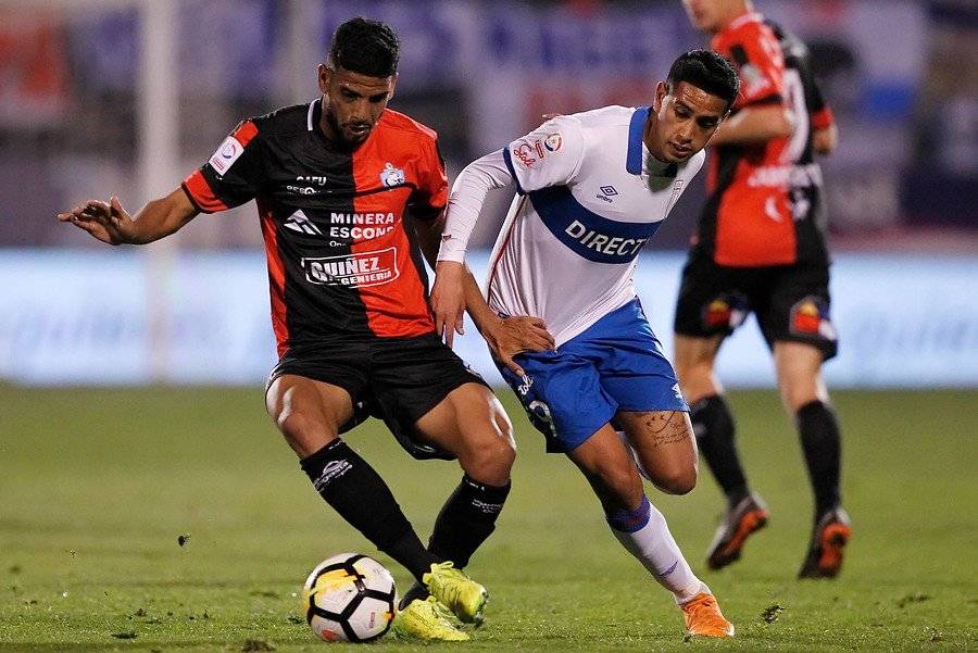 Andrés Vilches no jugaba desde el 26 de mayo. Ese día la UC igualó sin goles ante Antofagasta en San Carlos / Foto: Photosport