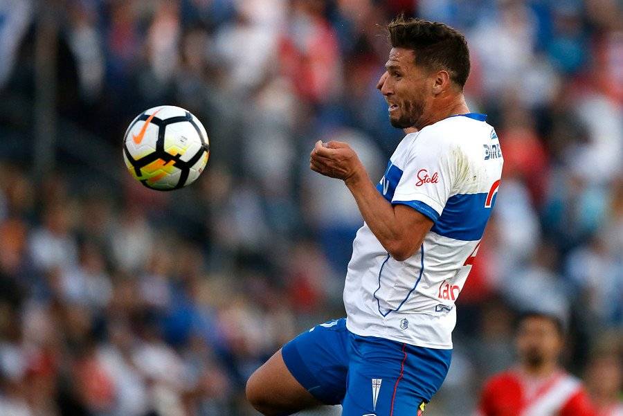 Germán Lanaro volverá al once titular de la UC en el clásico ante la U / Foto: Photosport