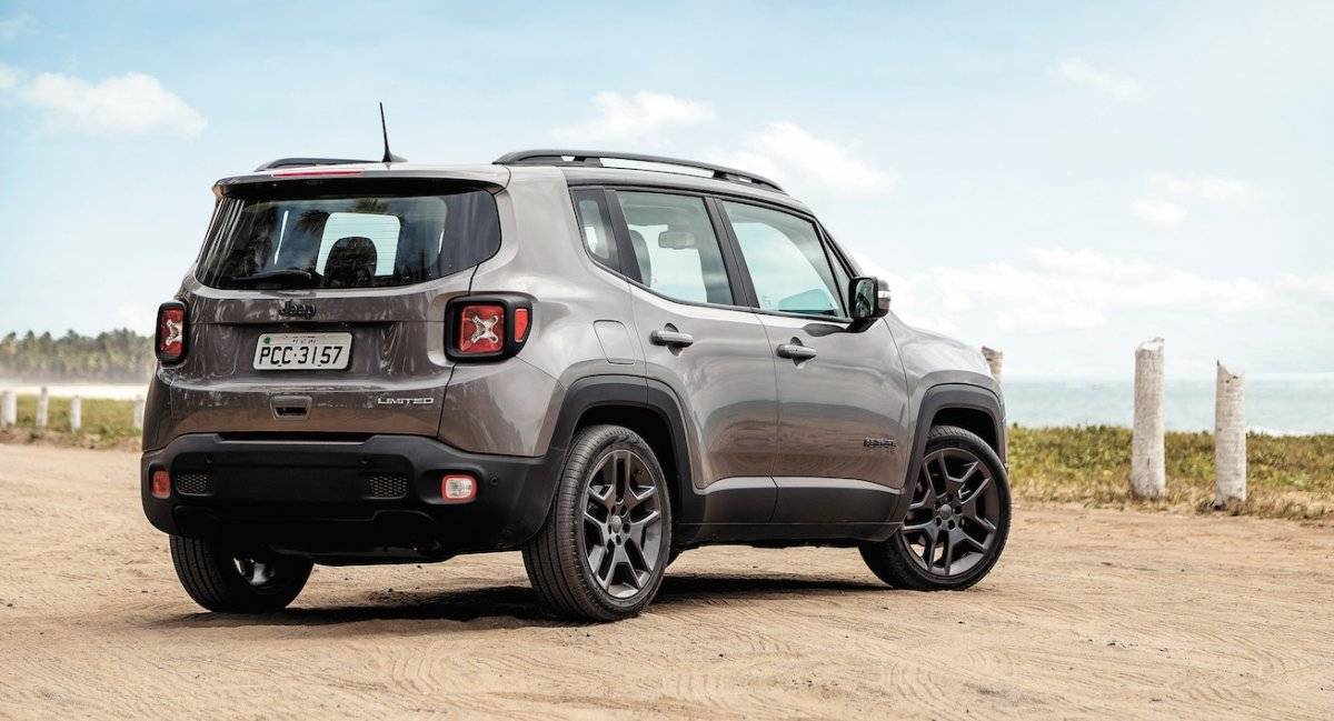 Jeep Renegade - Porta-malas ganhou mais espaço