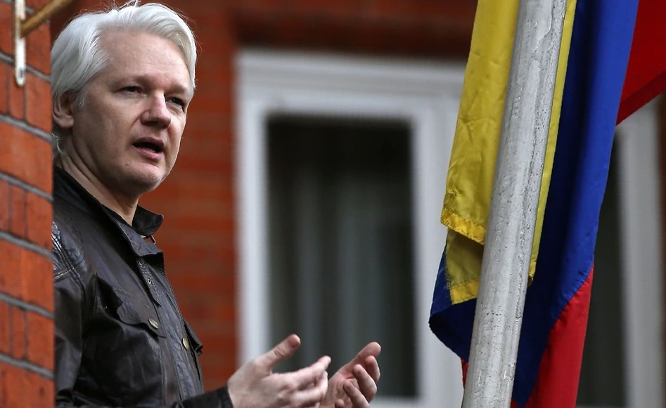 Abogada de victima que acusó a Julian Assange de violación promete reabrir el caso Abogada de victima que acusó a Julian Assange de violación promete reabrir el caso