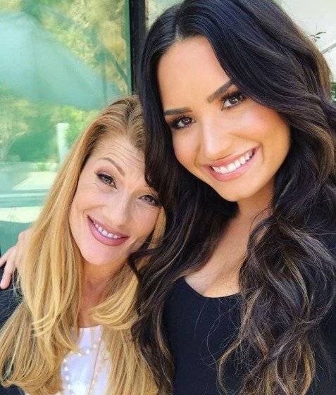 Demi Lovato y Dianna De La Garza