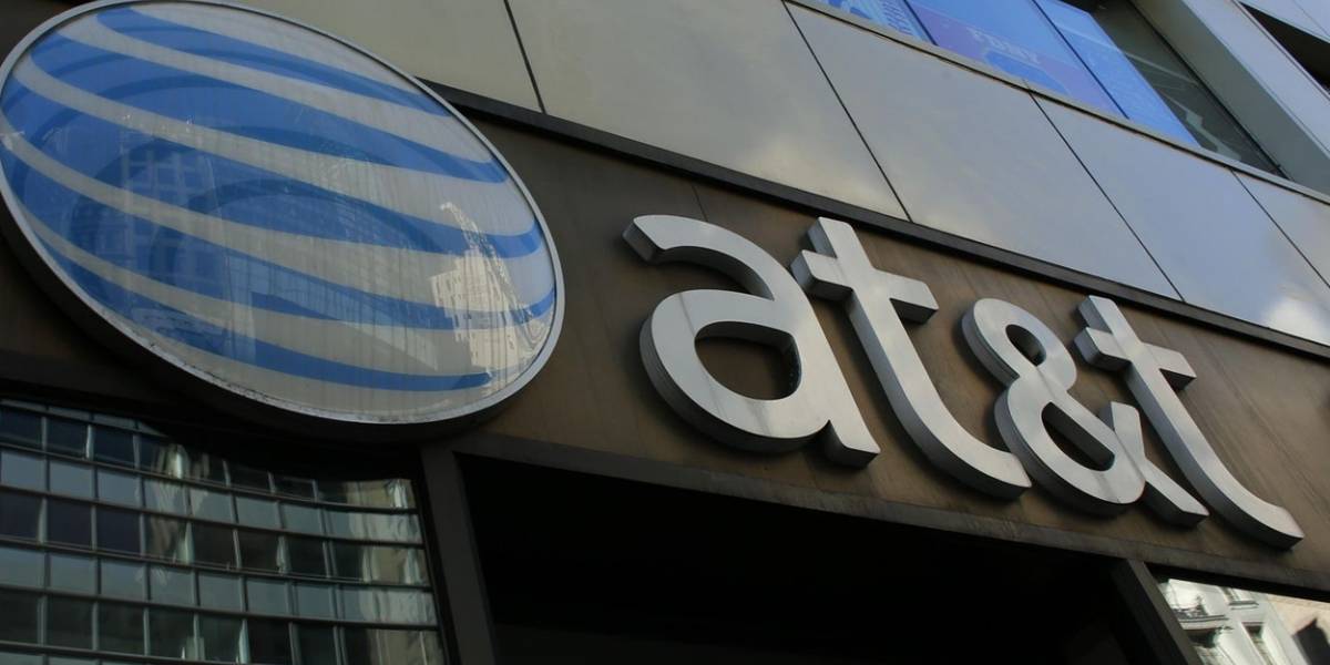 AT&T se une a la competencia contra Netflix y no con una opción, sino con tres