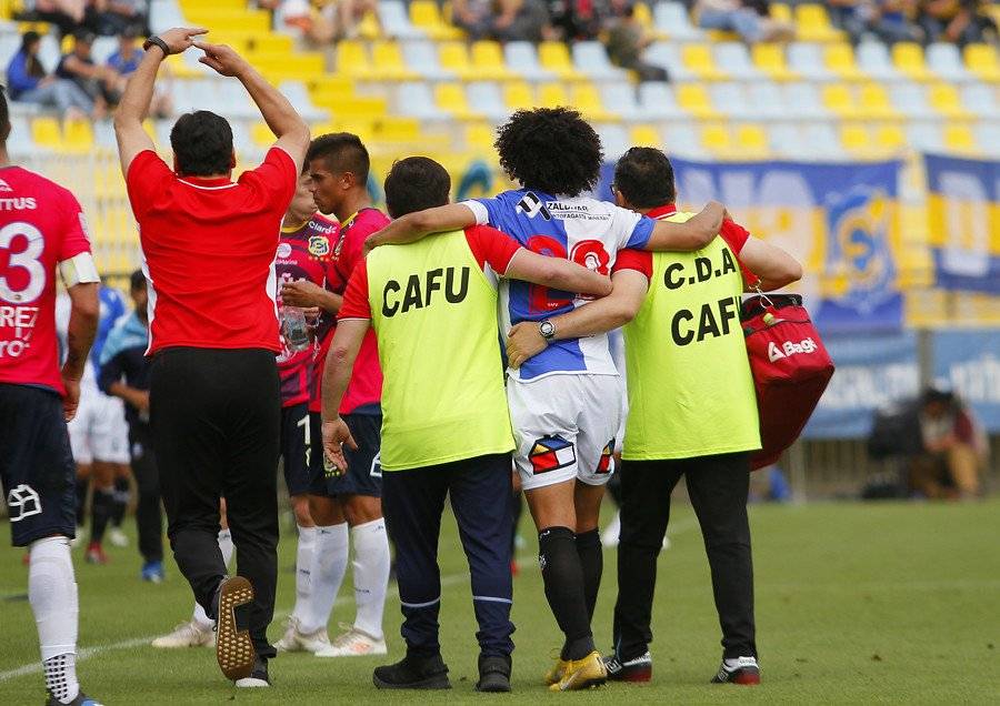 El venezolano Eduard Bello será una de las bajas sensibles que presentará Antofagasta ante la UC / Foto: Agencia UNO