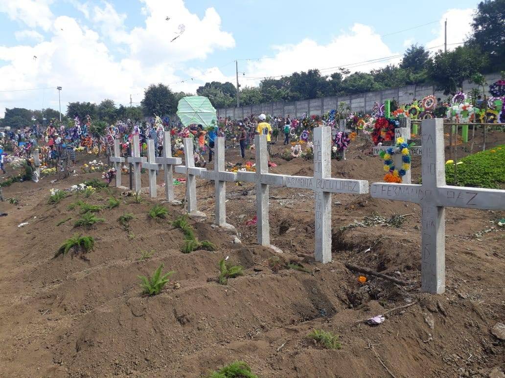 Recuerdan a las víctimas de la erupción del volcán de Fuego