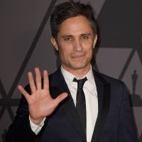 Gael García presume fotografía junto al Subcomandante Galeano