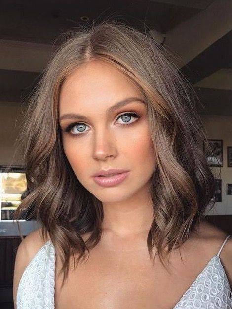 color de cabello para morenas claras 2022