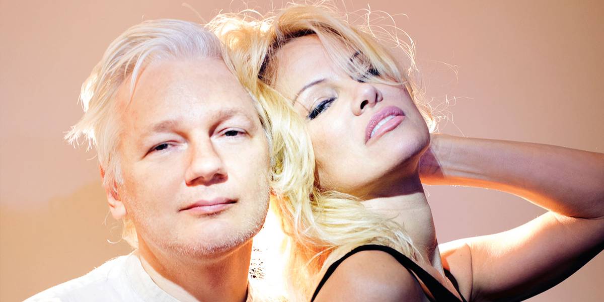 Madre de Julian Assange denuncia que su hijo es "torturado" Madre de Julian Assange denuncia que su hijo es "torturado"