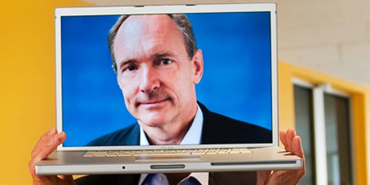Padre de la world wide web abre campaña para salvar a internet