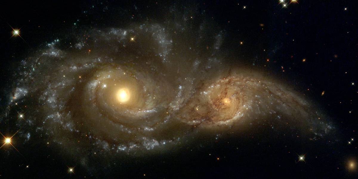 Científicos descubren relación entre el origen de las galaxias y la creación de agujeros negros