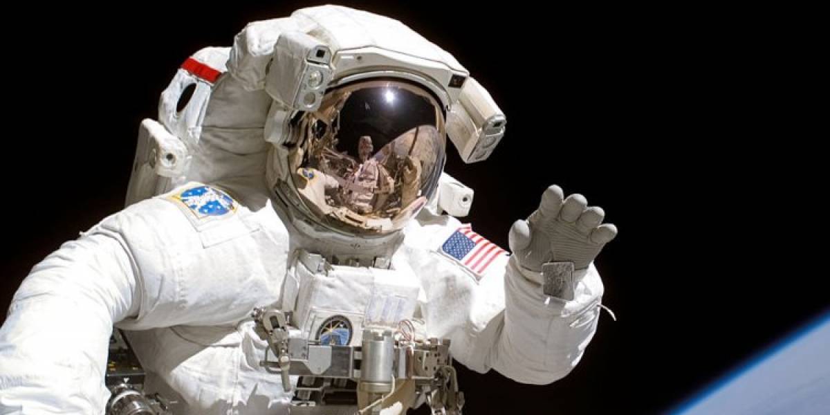 La curiosa razón por la que los astronautas no pueden eructar en el espacio