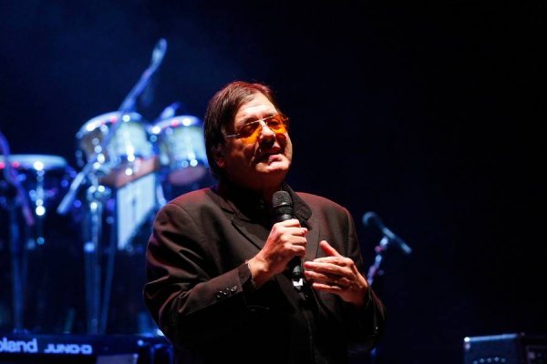 Zalo Reyes es celebrado por las redes sociales y lo recuerdan como "cada 9 de noviembre"